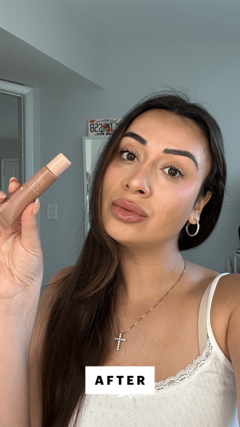 Trakoshis after applying in Ole Henriksen Pout Preserve Peptide Lip Treatment in Creme Brulee